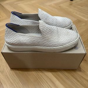 Rothy’s slip on sneaker size 7.5 salt honeycomb